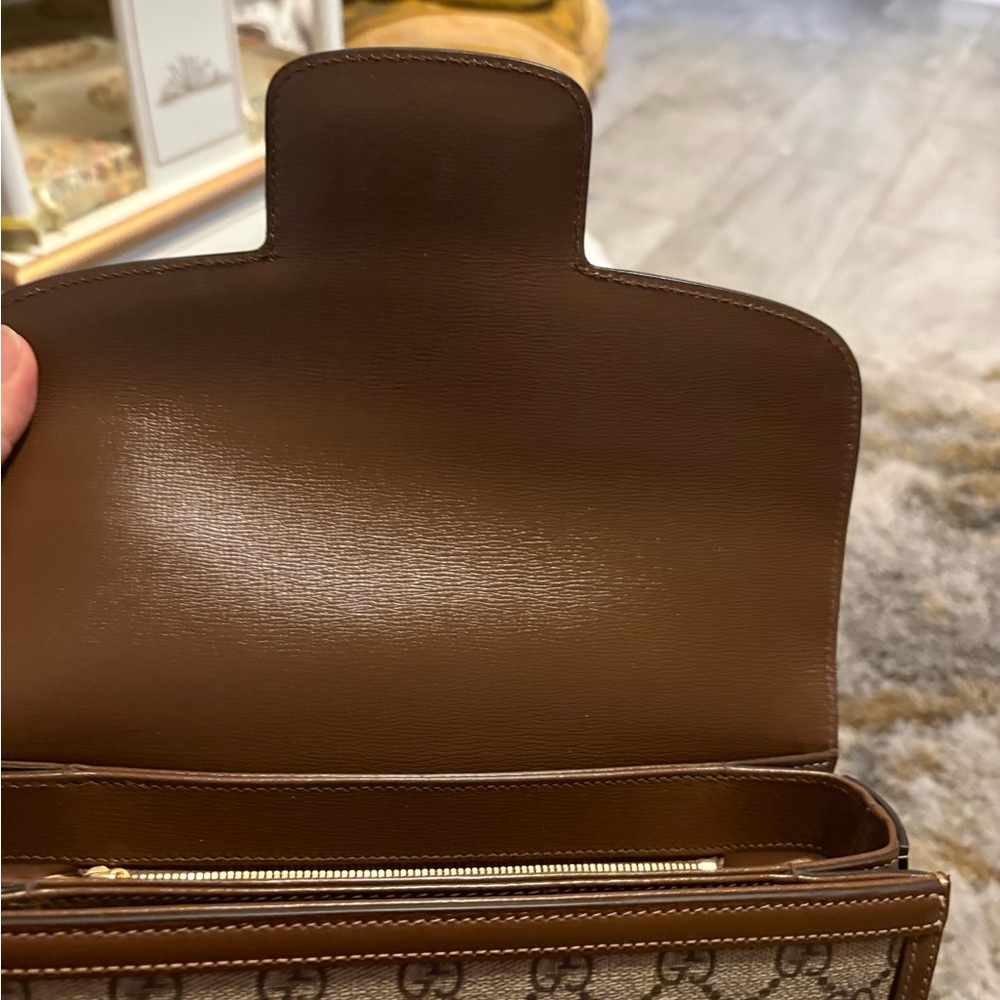 Gucci Brown and Cream Crossbody Bag - Picture 6 of 11